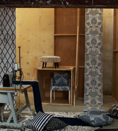 Christian Lacroix Marseille Grenat tapéta - Paisley Home