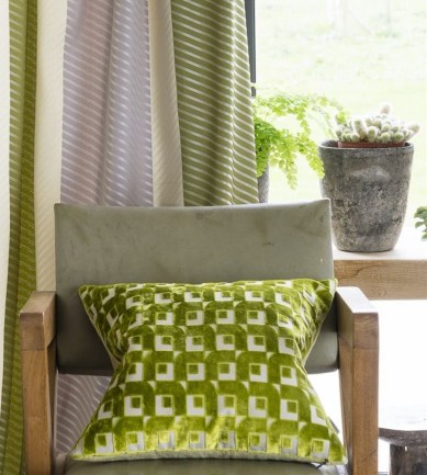 Designers Guild Pugin Apple textil - Paisley Home
