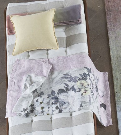 Paisley Home - Designers Guild függöny és kárpit anyagok teljes választéka