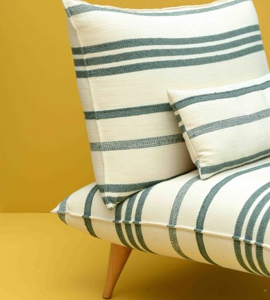 Paisley Home - Lelievre függöny és kárpit anyagok teljes választéka