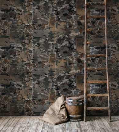 MINDTHEGAP Camo Brown design tapéta - Paisley Home