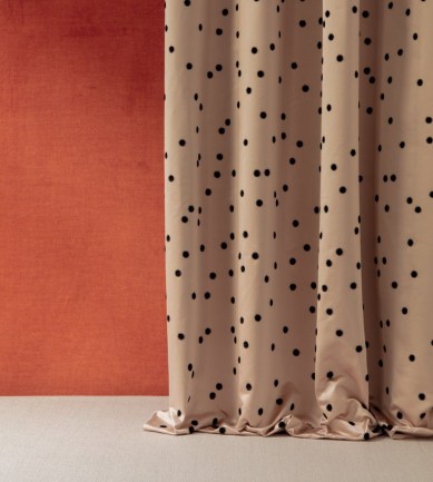 Paisley Home - Nobilis függöny és kárpit anyagok teljes választéka