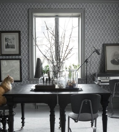 Sandberg Viola Dark grey tapéta - Paisley Home