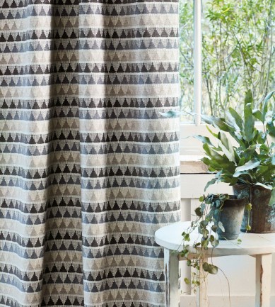 Paisley Home - Villa Nova függöny és kárpit anyagok teljes választéka