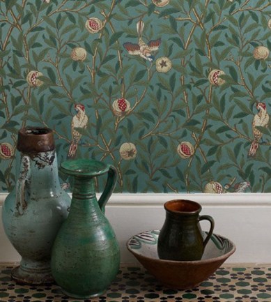 William Morris Bird & Pomegranate Charcoal/Sage tapéta - Paisley Home