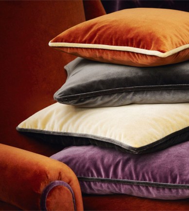 Zoffany Quartz Velvet Red textil - Paisley Home